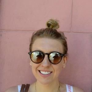 Meet your Posher, Stephanie